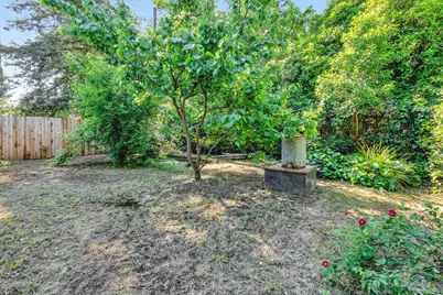 1932 Larkin Way Way, Sacramento, CA 95818 - Photo 20