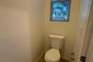 301 Unity Cir, Sacramento, CA 95833 - Photo 20