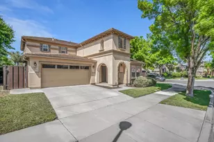 17621 Wheat Field St, Lathrop, CA 95330 - Photo 2