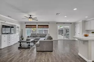 17621 Wheat Field St, Lathrop, CA 95330 - Photo 8