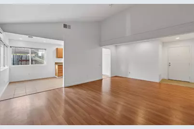 2744 Catania Way, Sacramento, CA 95826 - Photo 10