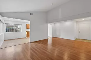 2744 Catania Way, Sacramento, CA 95826 - Photo 10