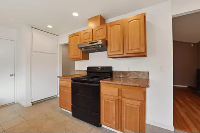 2744 Catania Way, Sacramento, CA 95826 - Photo 18