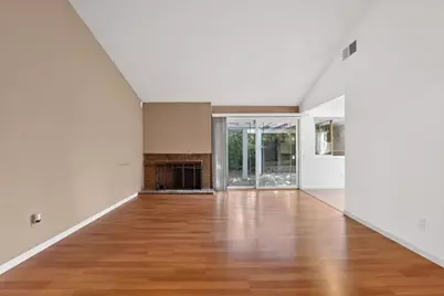 2744 Catania Way, Sacramento, CA 95826 - Photo 8