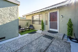 161 Crestview Ct, Watsonville, CA 95076 - Photo 2