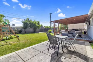 906 E 19th St, Marysville, CA 95901 - Photo 18