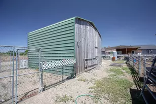 4472 Franklin Rd, Yuba City, CA 95993 - Photo 44