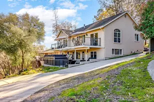 22957 Sunset Ridge Dr, Auburn, CA 95602 - Photo 2