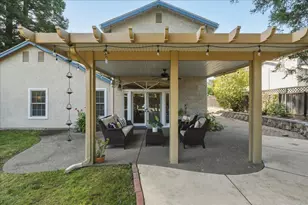 226 Bittercreek Dr, Folsom, CA 95630 - Photo 34