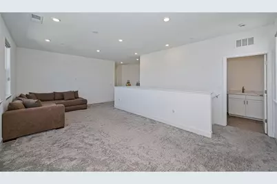 4172 Eventide Avenue, Sacramento, CA 95835 - Photo 18