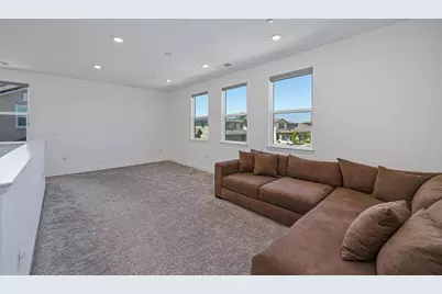 4172 Eventide Avenue, Sacramento, CA 95835 - Photo 20