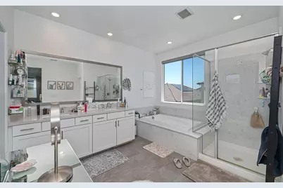 4172 Eventide Avenue, Sacramento, CA 95835 - Photo 32