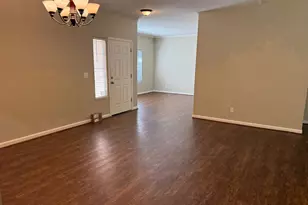 945 Skyline Dr, Yuba City, CA 95991 - Photo 4