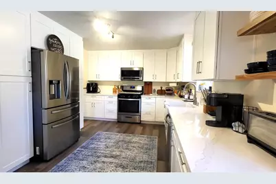 242 3rd Street, Galt, CA 95632 - Photo 6