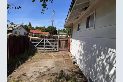 7654 Baird Way, Citrus Heights, CA 95610 - Photo 36