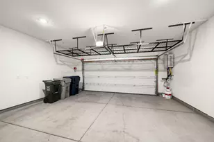 3790 E Commerce Way, Sacramento, CA 95834 - Photo 26