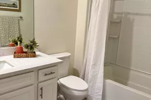 3790 E Commerce Way, Sacramento, CA 95834 - Photo 6