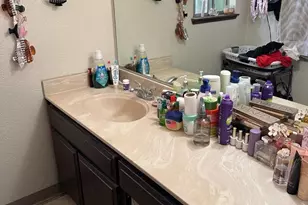 8280 Florintown Way, Sacramento, CA 95828 - Photo 6