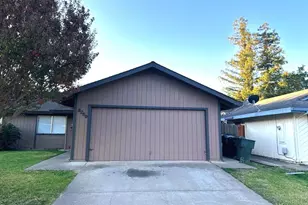 8280 Florintown Way, Sacramento, CA 95828 - Photo 4