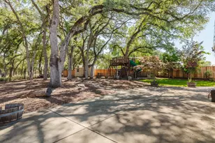 216 Tail Race Ct, Roseville, CA 95747 - Photo 32