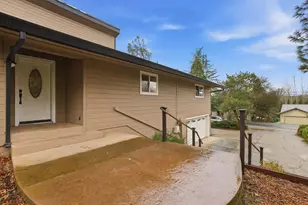 17843 Lake Forest Dr, Penn Valley, CA 95946 - Photo 2