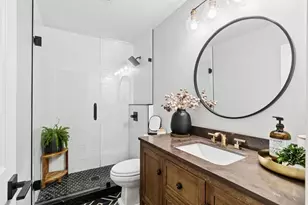 9362 Savin Pl, Elk Grove, CA 95624 - Photo 4