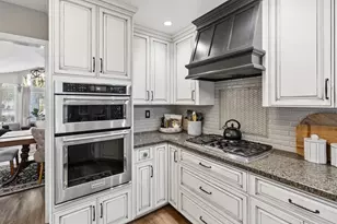 9362 Savin Pl, Elk Grove, CA 95624 - Photo 22
