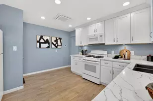 2321 Howe Ave, Sacramento, CA 95825 - Photo 12