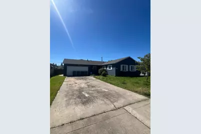 830 Windsor Drive, Lodi, CA 95240 - Photo 1
