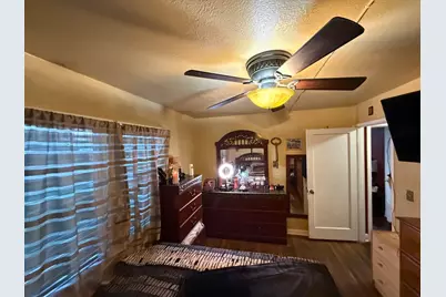1215 Kingsley Avenue, Stockton, CA 95203 - Photo 12