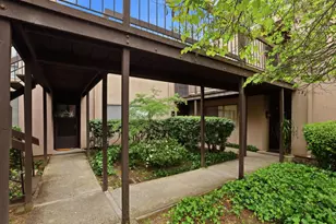 640 Woodside Sierra, Sacramento, CA 95825 - Photo 8