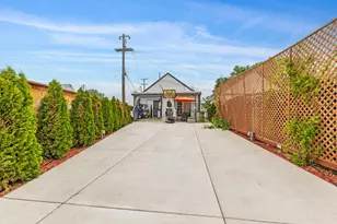 214 W 7th St, Tracy, CA 95376 - Photo 18