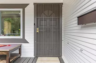 214 W 7th St, Tracy, CA 95376 - Photo 10