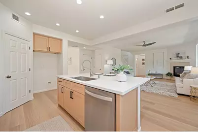 5105 Moon Lily Way, Elk Grove, CA 95757 - Photo 10