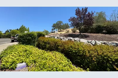 2596 Clubhouse Drive, Rocklin, CA 95765 - Photo 6