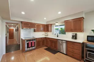 610 W Tokay St, Lodi, CA 95240 - Photo 6