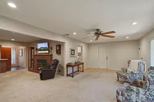 610 W Tokay St, Lodi, CA 95240 - Photo 16
