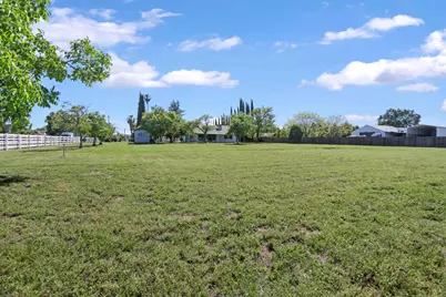 9799 Orr Road, Galt, CA 95632 - Photo 38