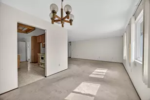 8560 Jester Ct, Elk Grove, CA 95624 - Photo 12