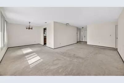 8560 Jester Court, Elk Grove, CA 95624 - Photo 10