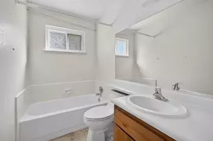 8560 Jester Ct, Elk Grove, CA 95624 - Photo 18