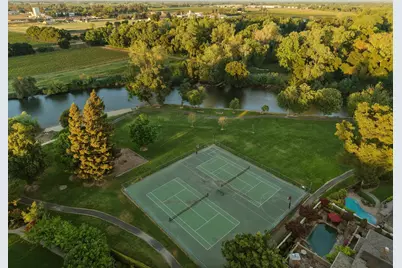 1041 Yuloni Drive, Lodi, CA 95240 - Photo 54