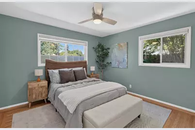 1185 Weber Way, Sacramento, CA 95822 - Photo 32