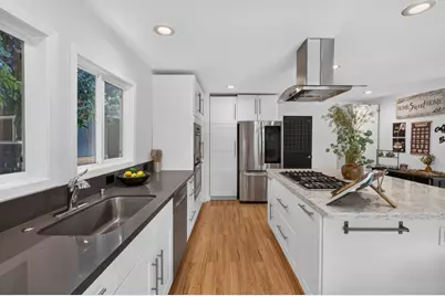 1185 Weber Way, Sacramento, CA 95822 - Photo 22