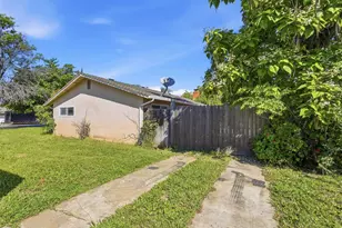 8200 Zenith Dr, Citrus Heights, CA 95621 - Photo 30