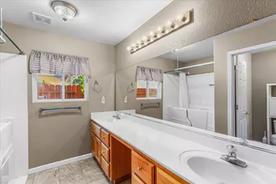 5927 Westminster Court, Riverbank, CA 95367 - Photo 32