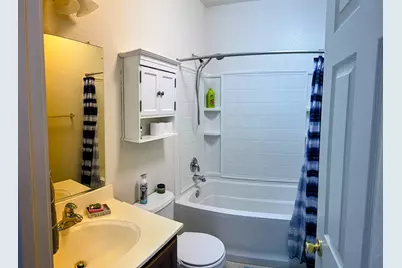 2001 Club Center Drive #1140, Sacramento, CA 95835 - Photo 16