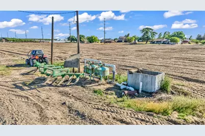 14105 El Capitan Way, Delhi, CA 95315 - Photo 20