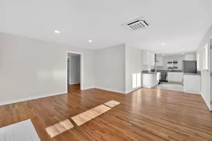 5250 Emerson Rd, Sacramento, CA 95820 - Photo 10