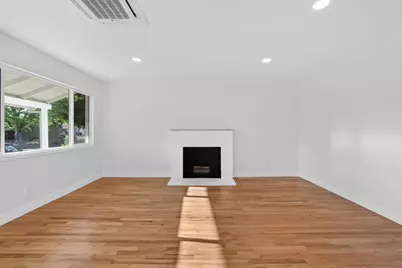 5250 Emerson Road, Sacramento, CA 95820 - Photo 8